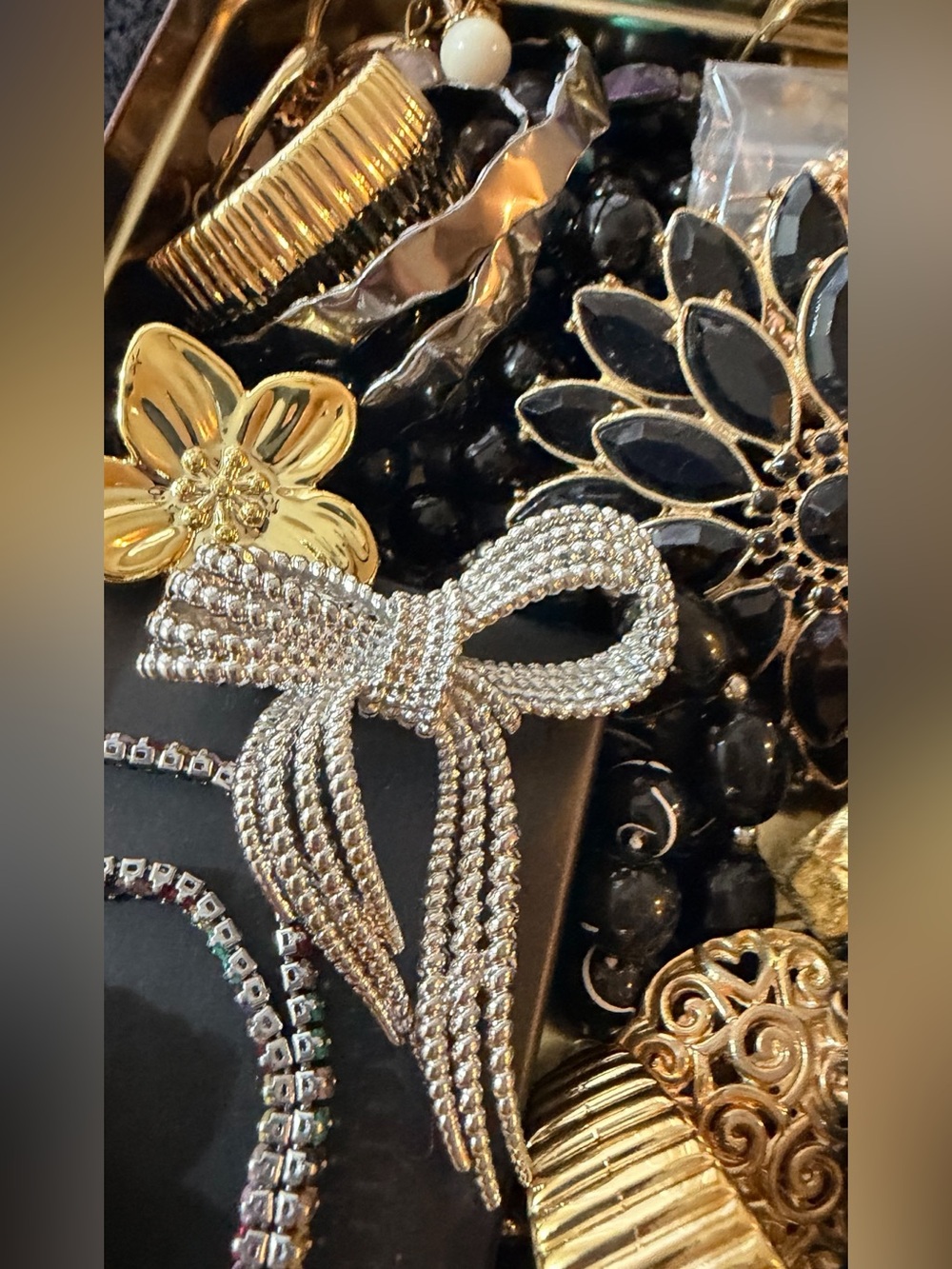 Elegant Black Jewelry Lot With Vintage  Floral Box